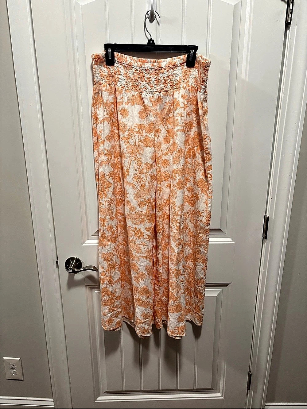 CeCe Smocked Waist Crop Wide Leg Pants Orange & White XL
